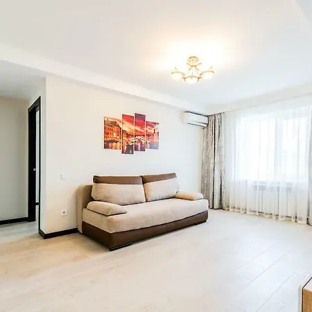 Artal Apartment On Obolonsky Avenue 16A Kiev Exterior photo