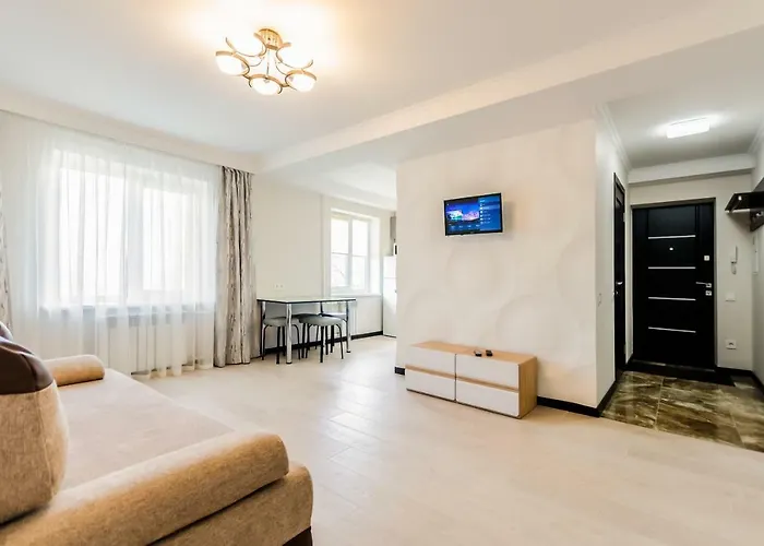 Artal Apartment On Obolonsky Avenue 16A
