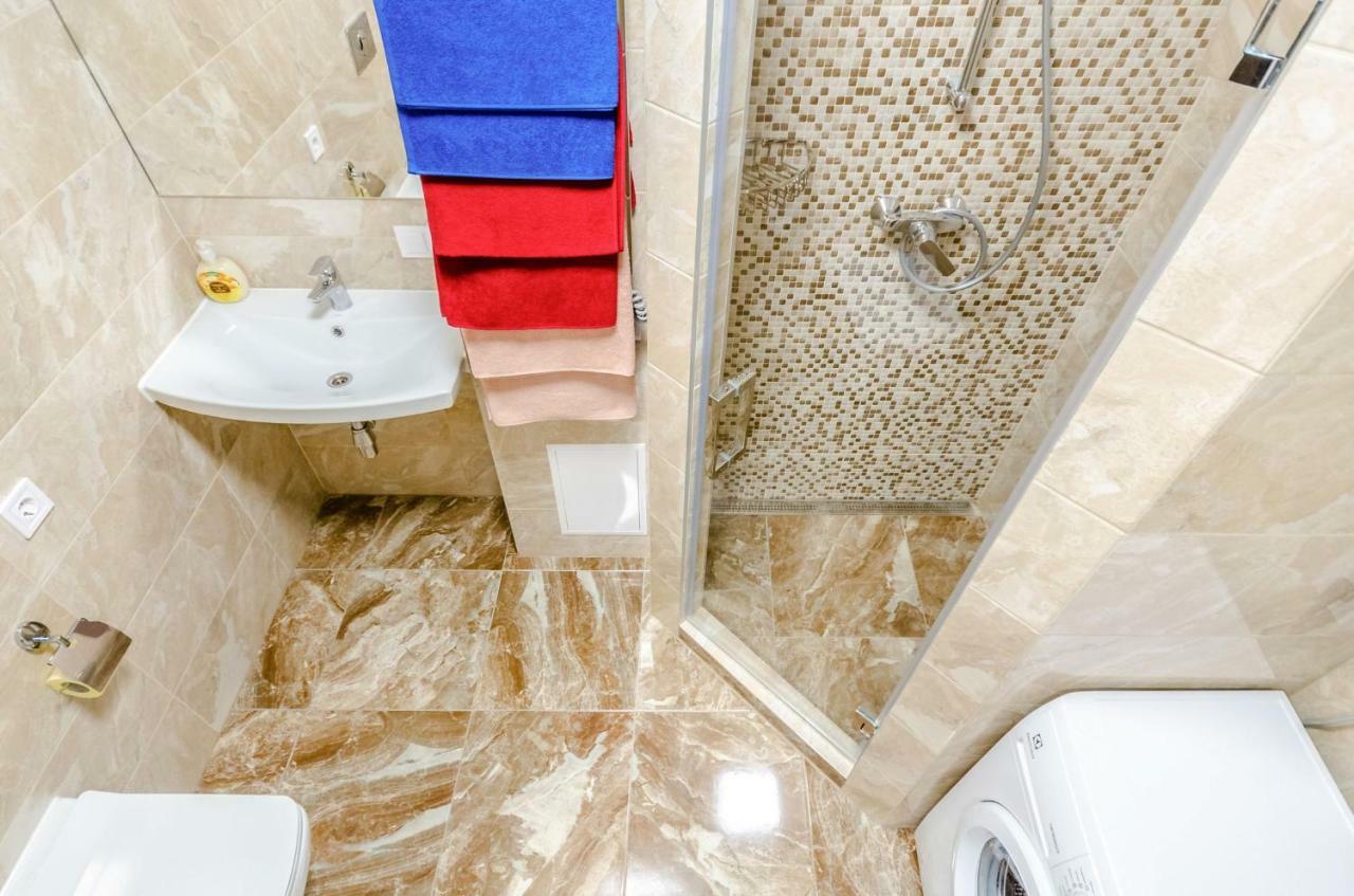 Artal On Obolonsky Avenue 16a Apartment *