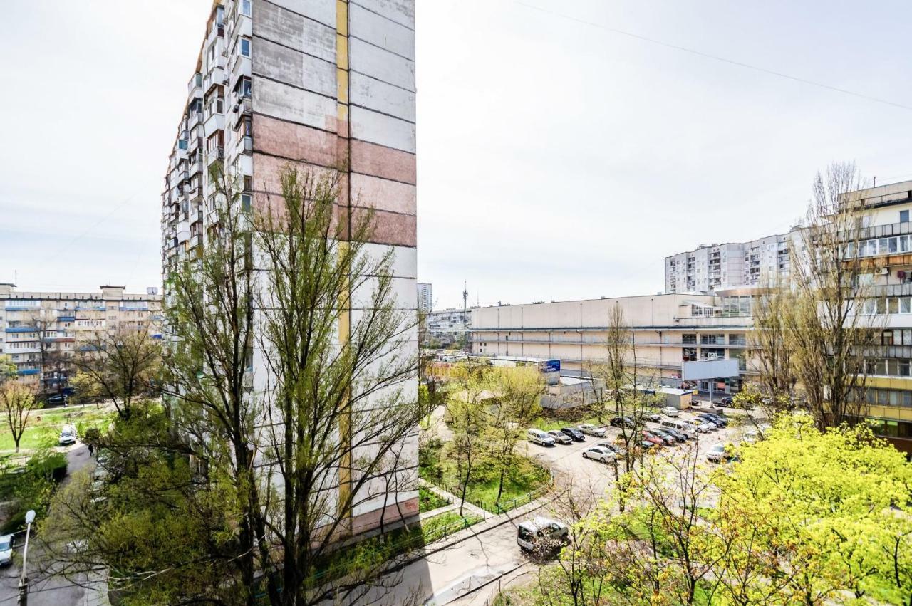Apartment Artal On Obolonsky Avenue 16a Kyiv